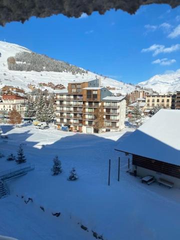 Studio 2 Alpes Style Chalet Au Pied De Telesiege Du Diable เลส์เดอซาลป์ ภายนอก รูปภาพ