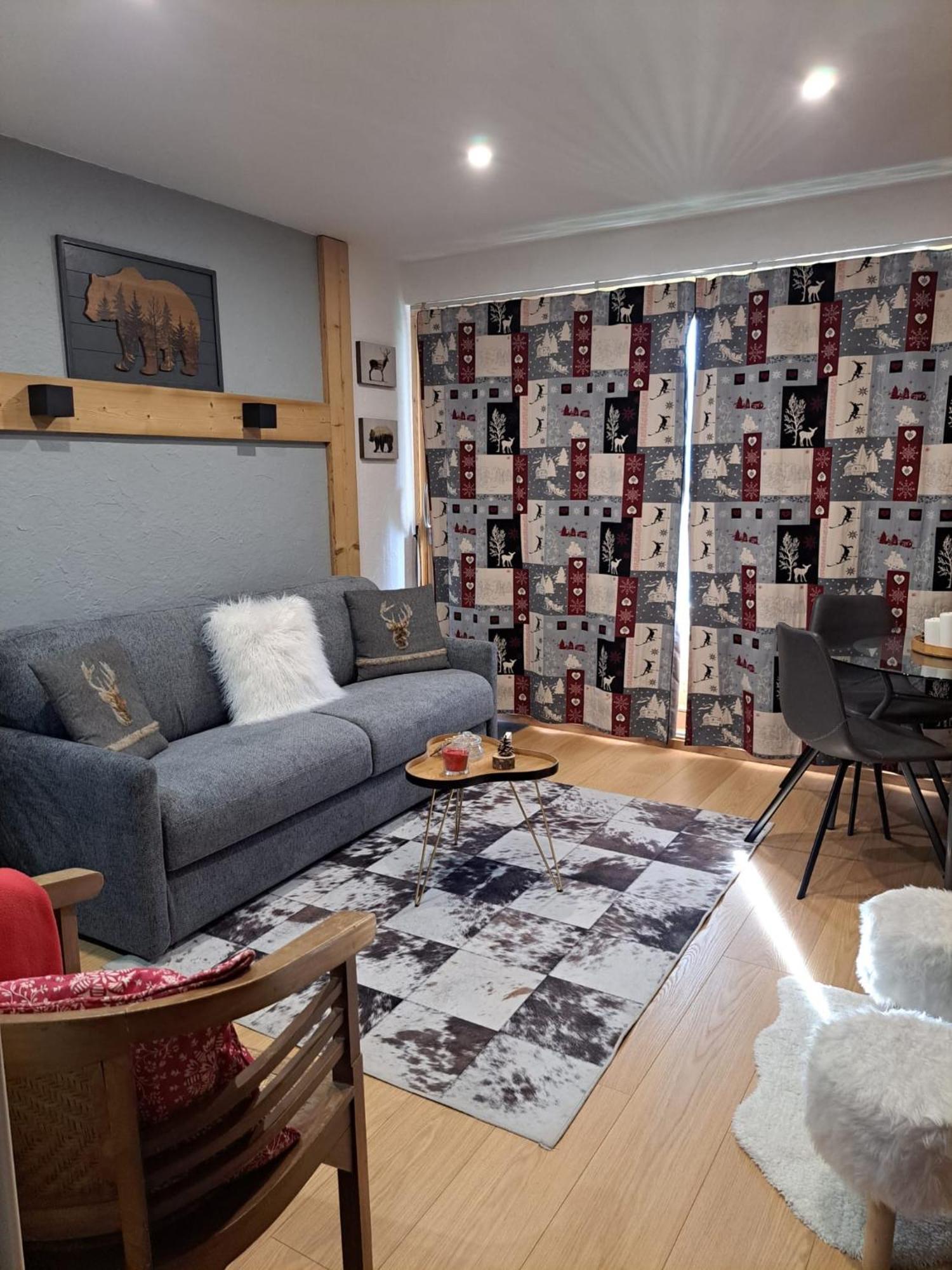 Studio 2 Alpes Style Chalet Au Pied De Telesiege Du Diable เลส์เดอซาลป์ ภายนอก รูปภาพ