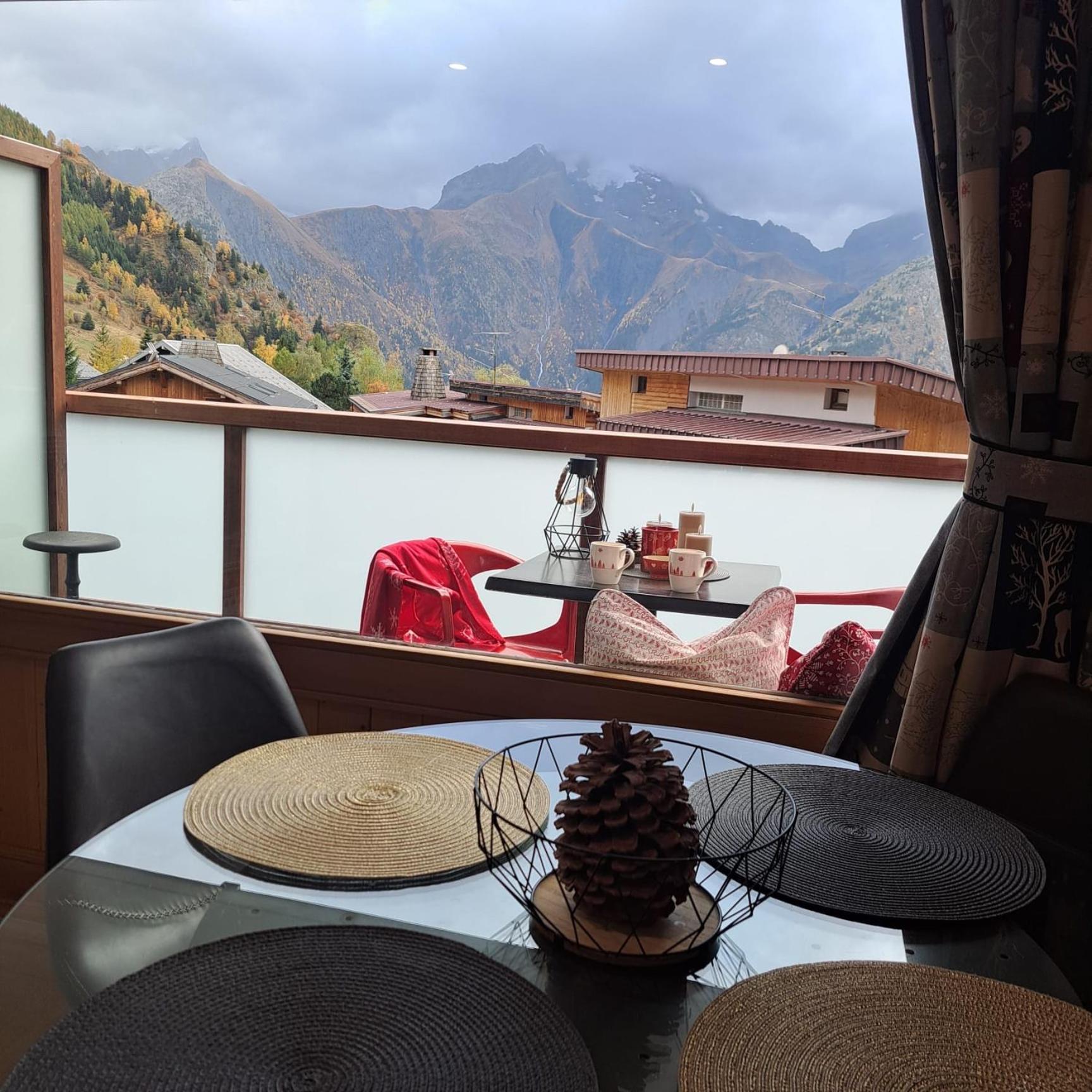 Studio 2 Alpes Style Chalet Au Pied De Telesiege Du Diable เลส์เดอซาลป์ ภายนอก รูปภาพ