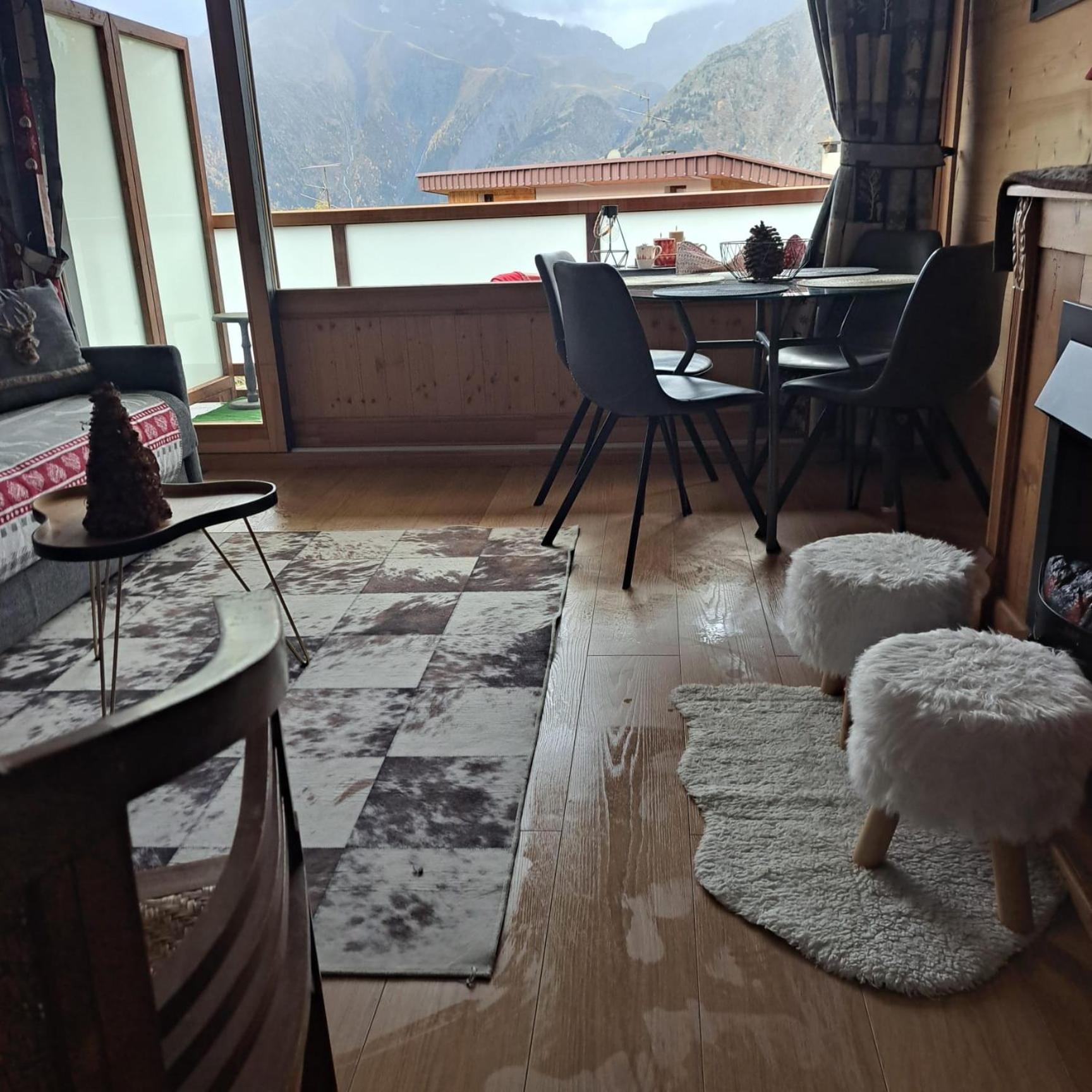 Studio 2 Alpes Style Chalet Au Pied De Telesiege Du Diable เลส์เดอซาลป์ ภายนอก รูปภาพ